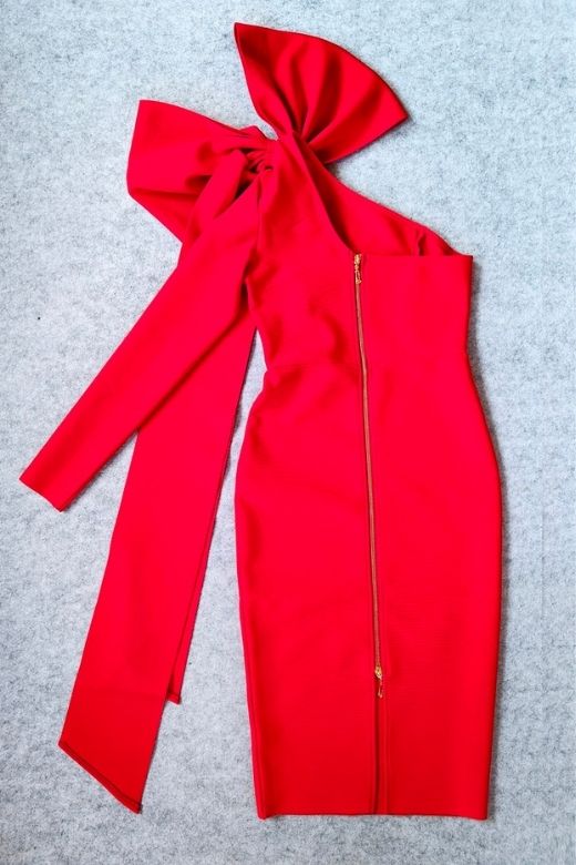 Woman wearing a figure flattering  Lela Long Sleeve Bandage Midi Dress - Lipstick Red BODYCON COLLECTION