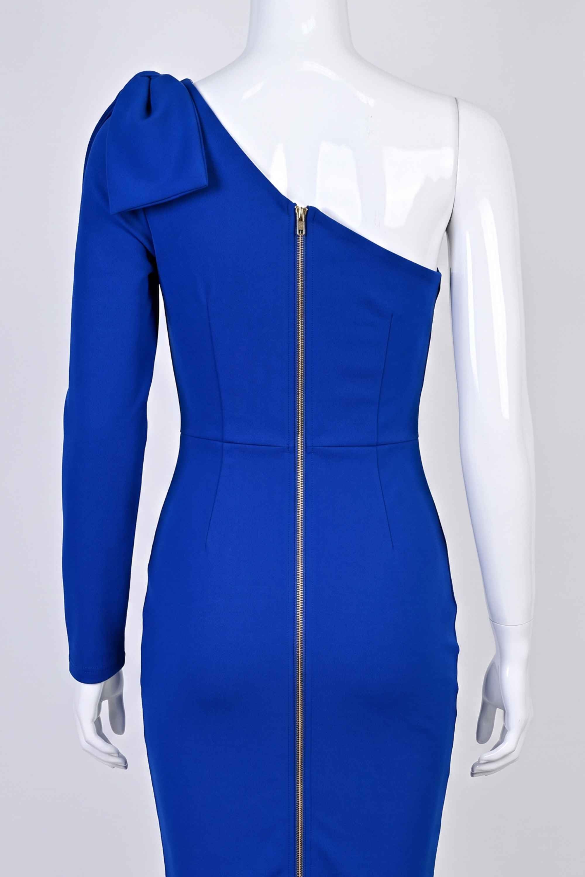 Woman wearing a figure flattering  Lela Long Sleeve Bandage Midi Dress - Royal Blue BODYCON COLLECTION