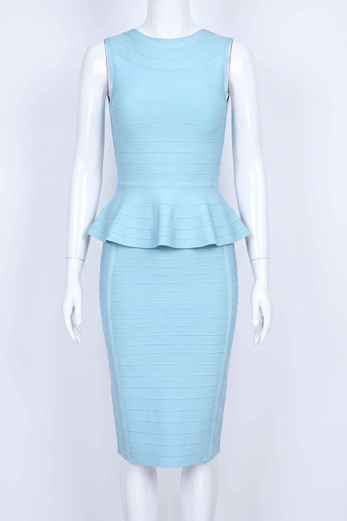 Woman wearing a figure flattering  Leni Bandage Top and Pencil Skirt Outfit Set - Sky Blue BODYCON COLLECTION