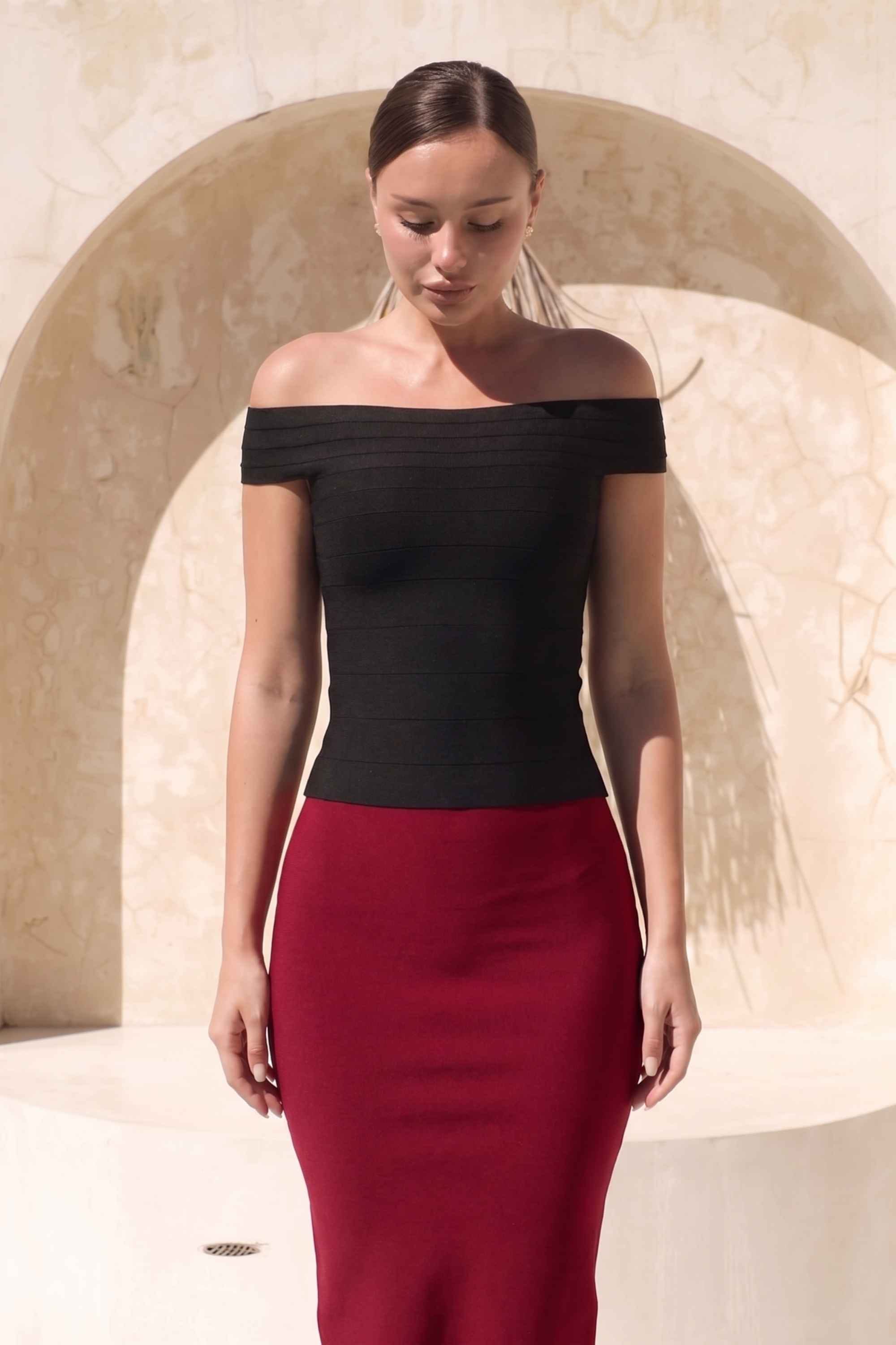 Woman wearing a figure flattering  Pencil High Waist Bandage Midi Skirt - Red Wine BODYCON COLLECTION